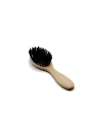 Pocket beech wood brush